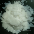 Белая прозрачная чешуйчатая сода каустическая 99% хлопья Приготовление моющих средств